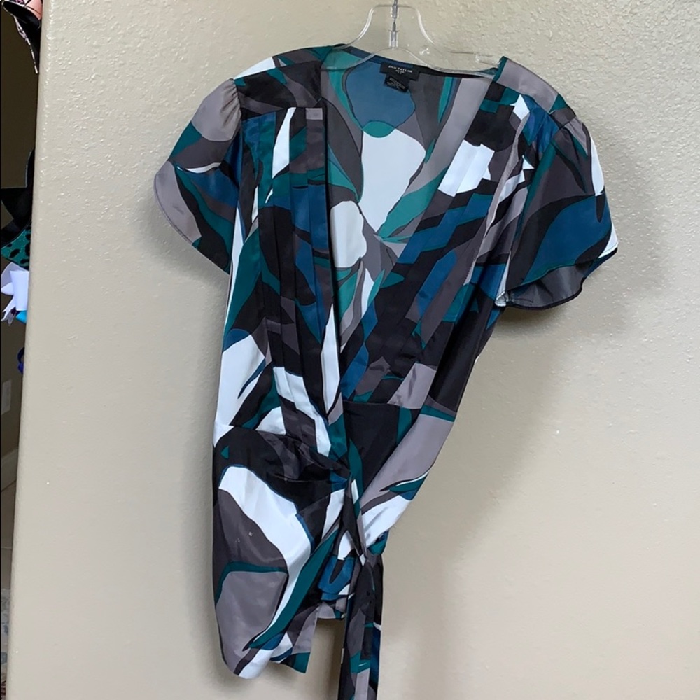 Ann Taylor blouse - Picture 5 of 5